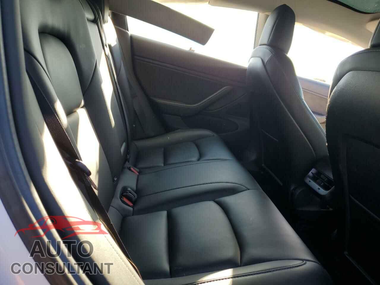 TESLA MODEL 3 2018 - 5YJ3E1EA4JF026187