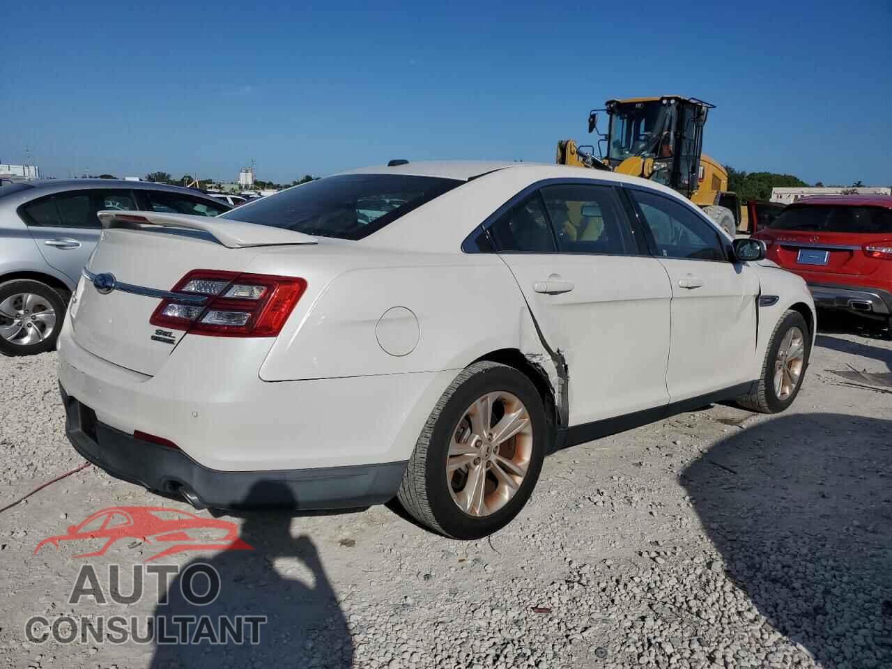 FORD TAURUS 2015 - 1FAHP2E86FG150225