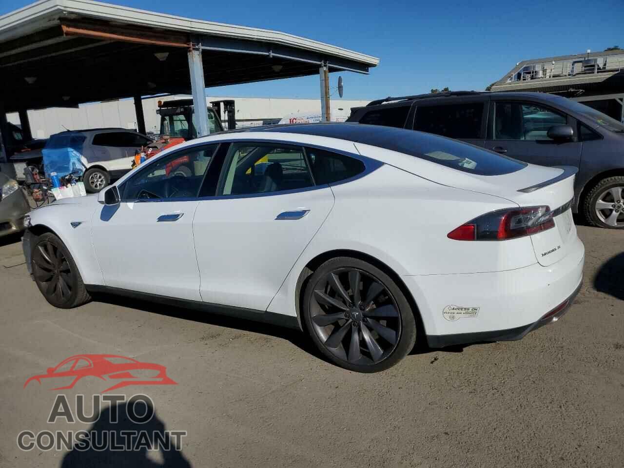 TESLA MODEL S 2013 - 5YJSA1CP7DFP05678