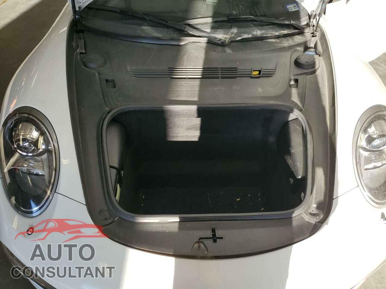 PORSCHE 911 2013 - WP0CA2A9XDS140389
