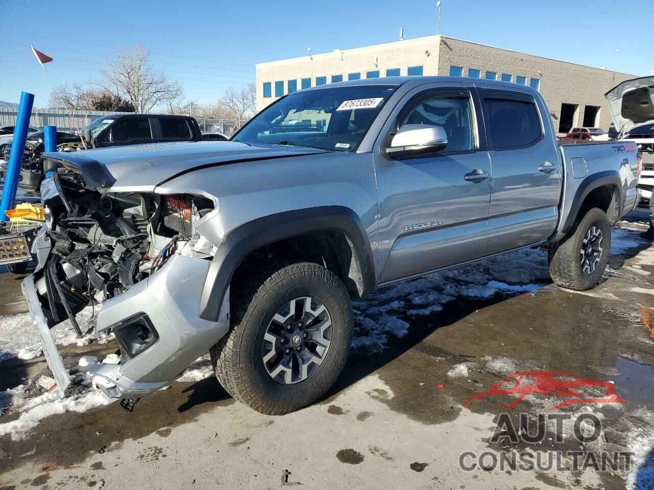 TOYOTA TACOMA 2018 - 3TMCZ5AN2JM124361