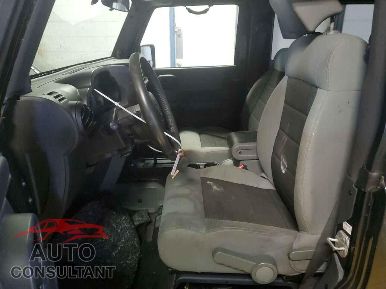 JEEP WRANGLER 2010 - 1J4AA2D14AL224530