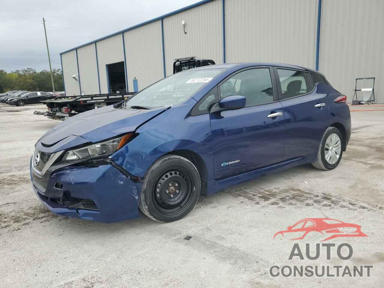 NISSAN LEAF 2018 - 1N4AZ1CP2JC316921