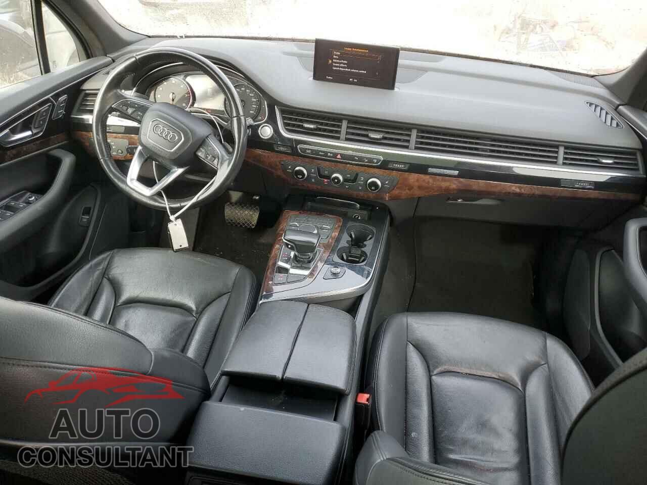 AUDI Q7 2017 - WA1AAAF74HD025686