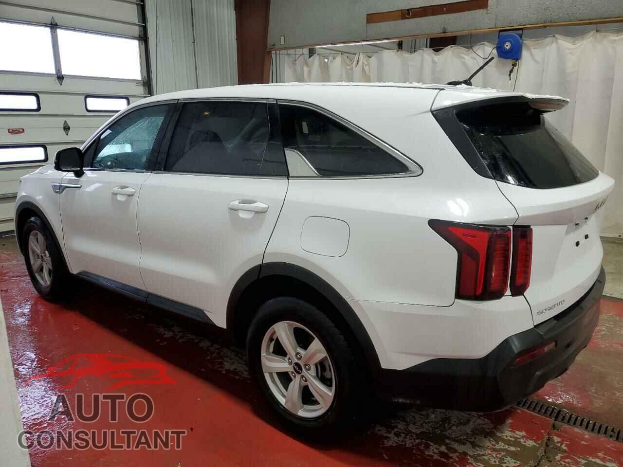 KIA SORENTO 2023 - 5XYRG4LCXPG200632