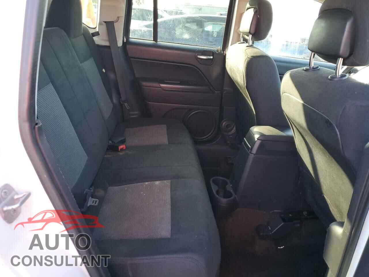 JEEP COMPASS 2014 - 1C4NJCBA4ED743044
