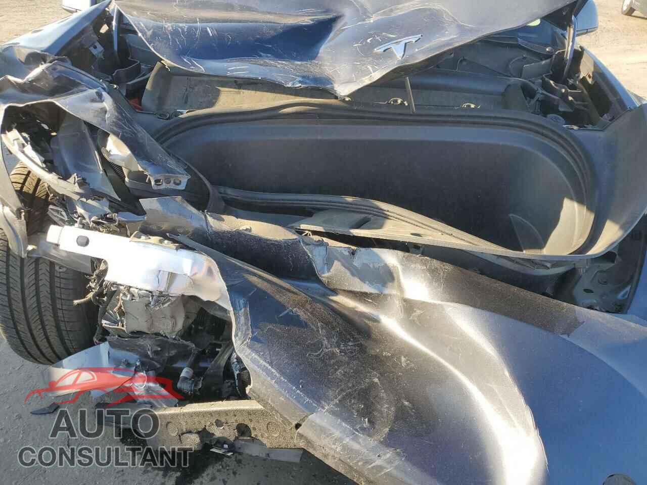 TESLA MODEL Y 2023 - 7SAYGDEF9PF907590