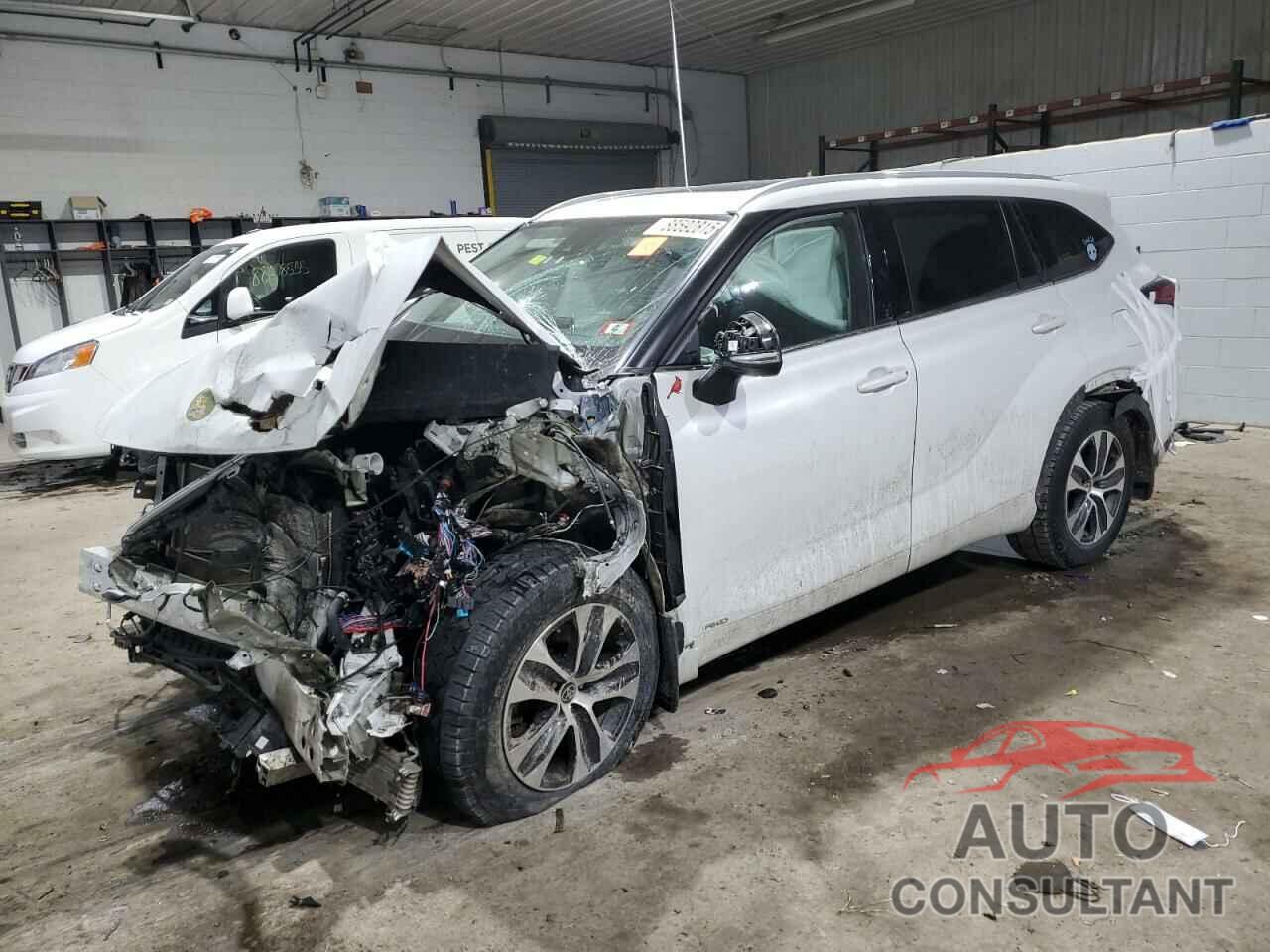 TOYOTA HIGHLANDER 2022 - 5TDGBRCH1NS542257