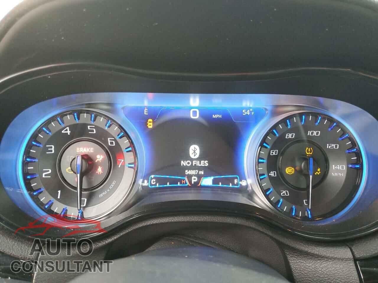 CHRYSLER 300 2023 - 2C3CCABG5PH569635