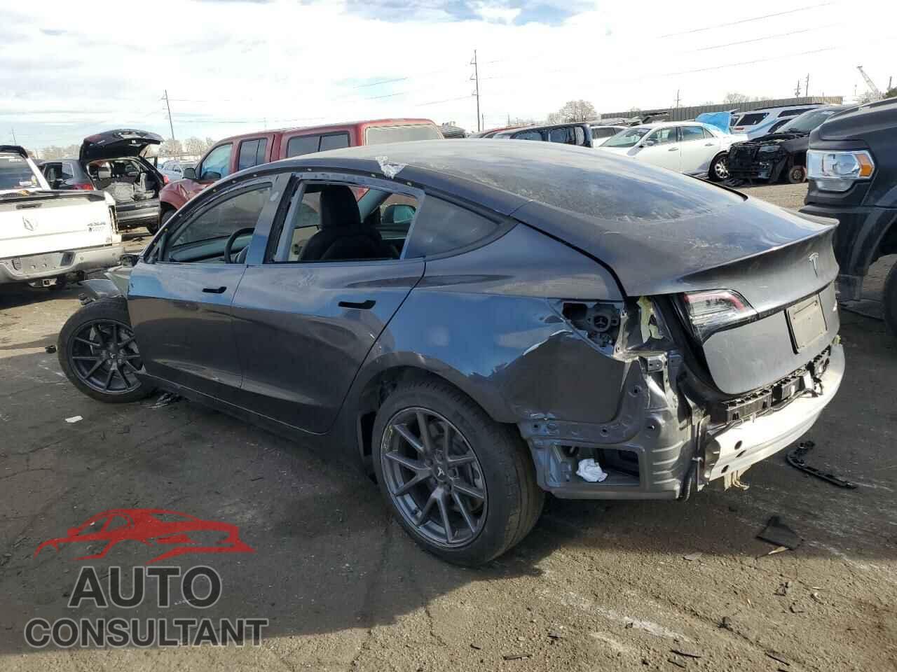 TESLA MODEL 3 2022 - 5YJ3E1EB2NF127517