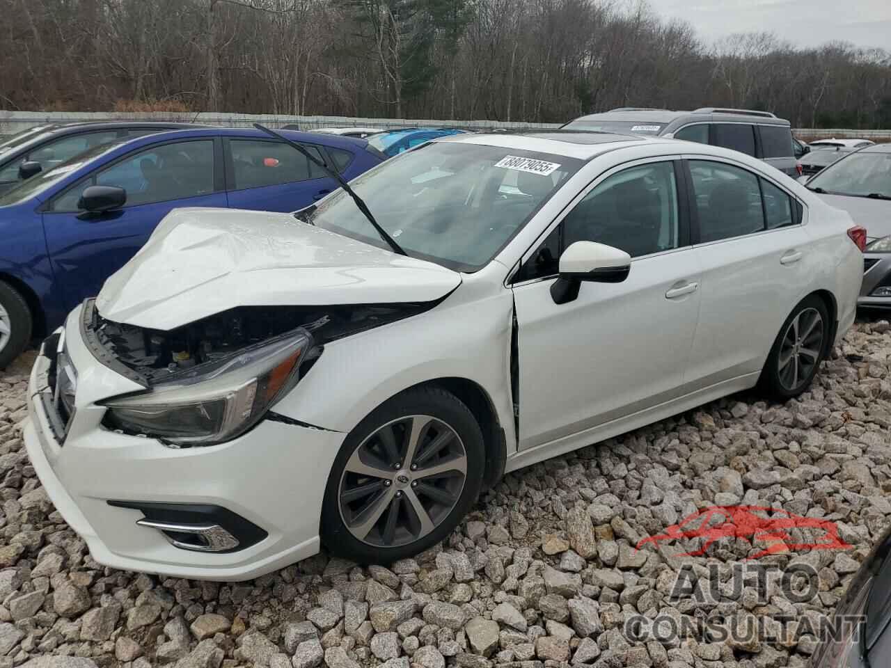 SUBARU LEGACY 2019 - 4S3BNAN64K3004745