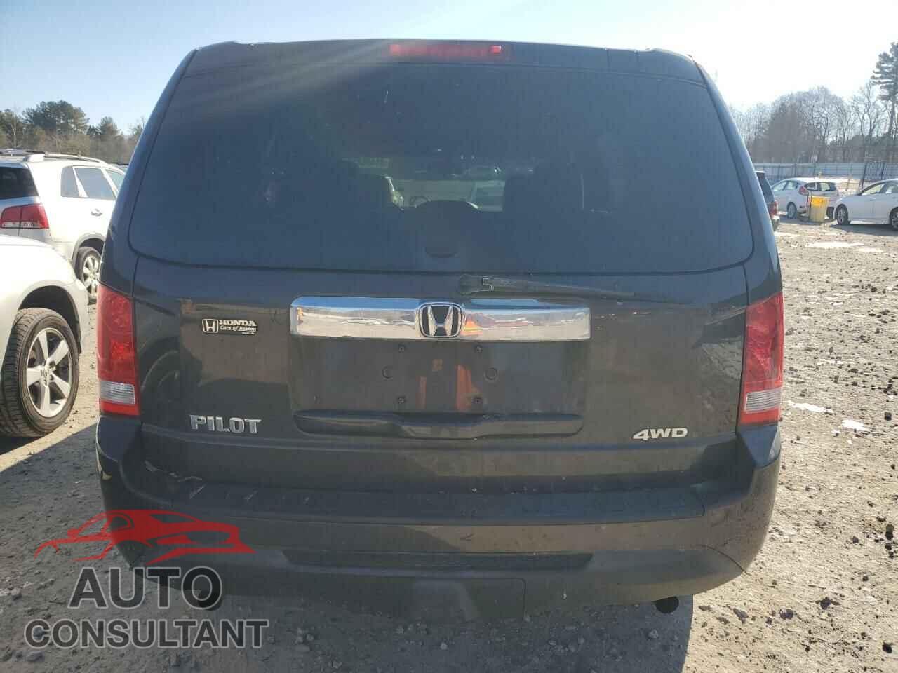 HONDA PILOT 2014 - 5FNYF4H23EB026728