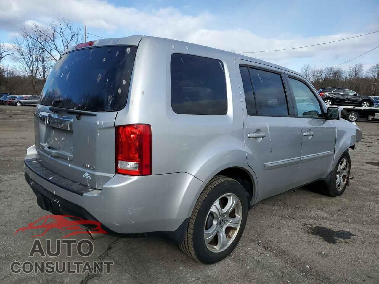 HONDA PILOT 2014 - 5FNYF4H49EB046628