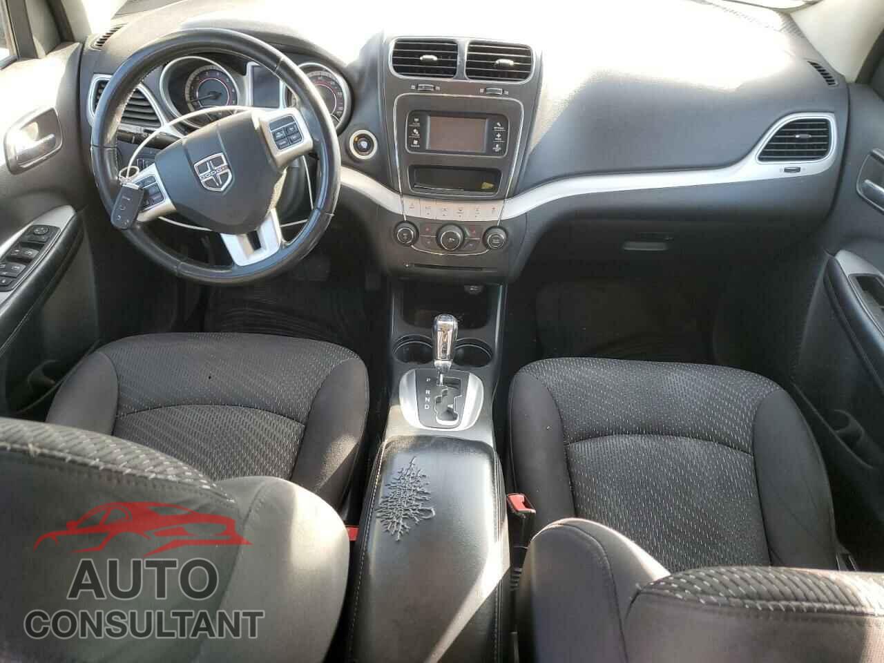 DODGE JOURNEY 2015 - 3C4PDCAB1FT631078