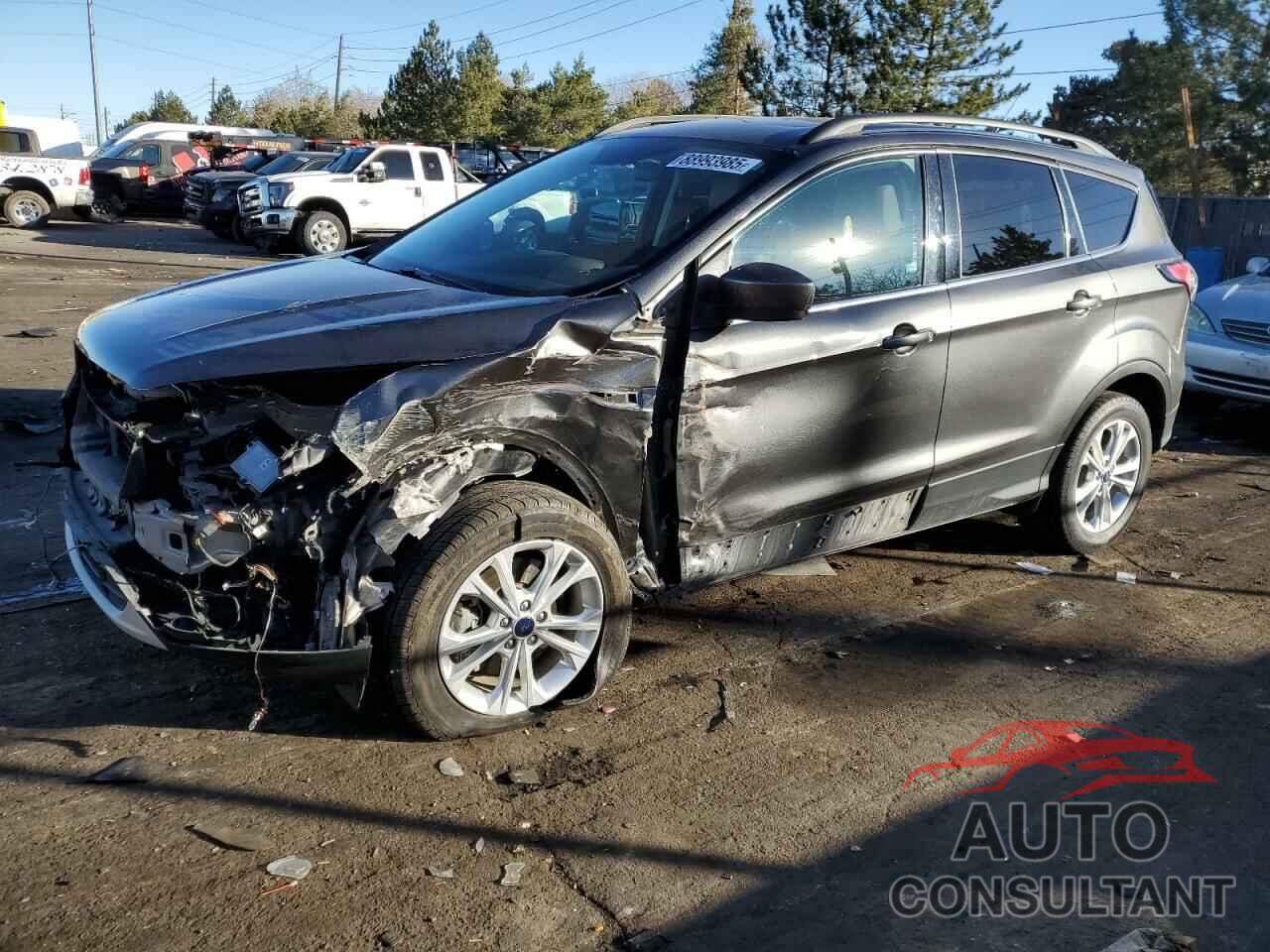 FORD ESCAPE 2017 - 1FMCU0G90HUD96436