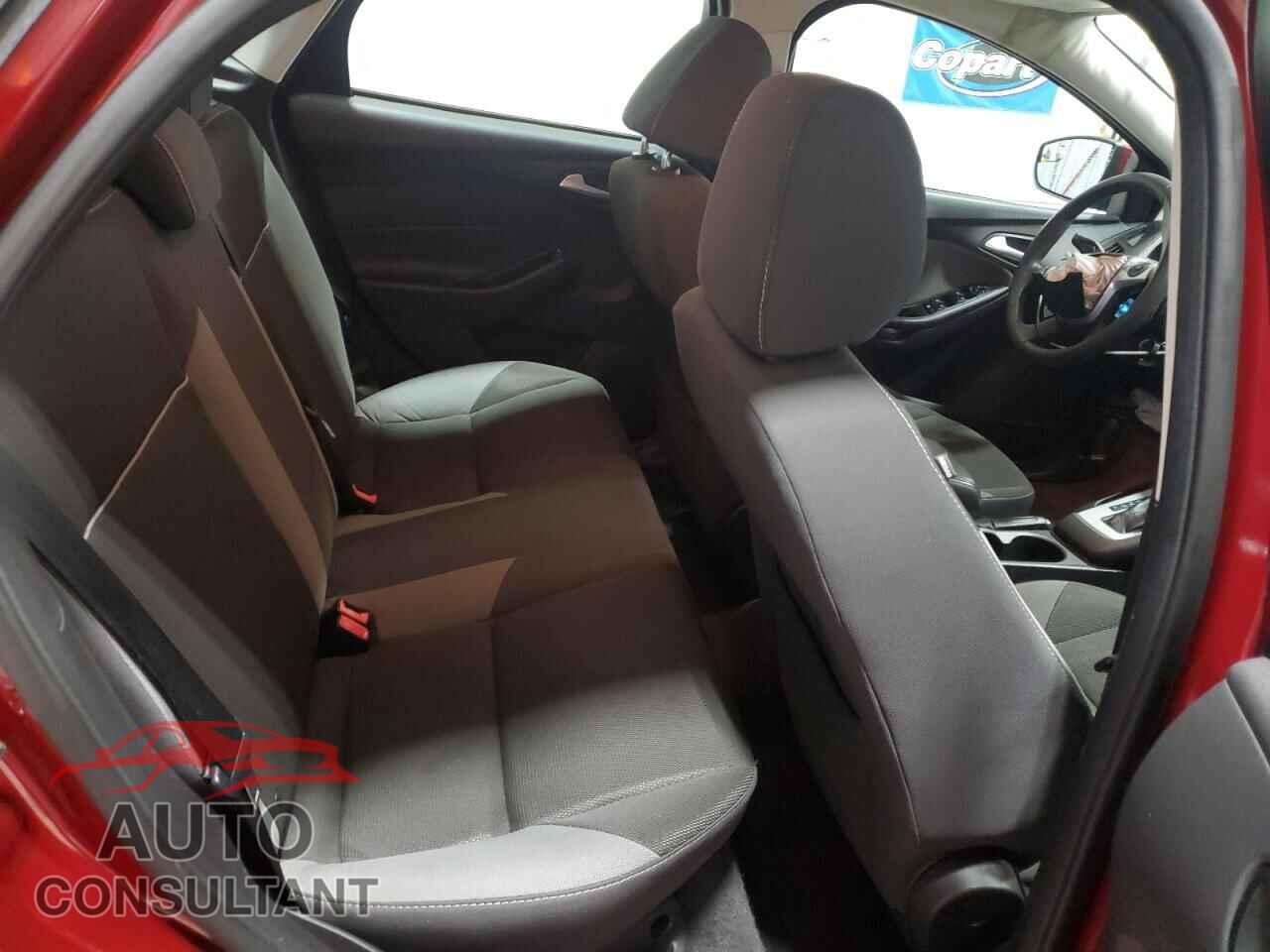 FORD FOCUS 2013 - 1FADP3F27DL215974