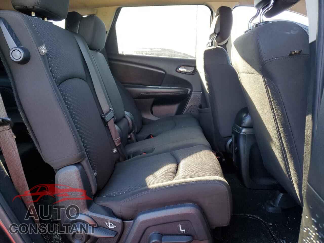 DODGE JOURNEY 2017 - 3C4PDCAB8HT694679