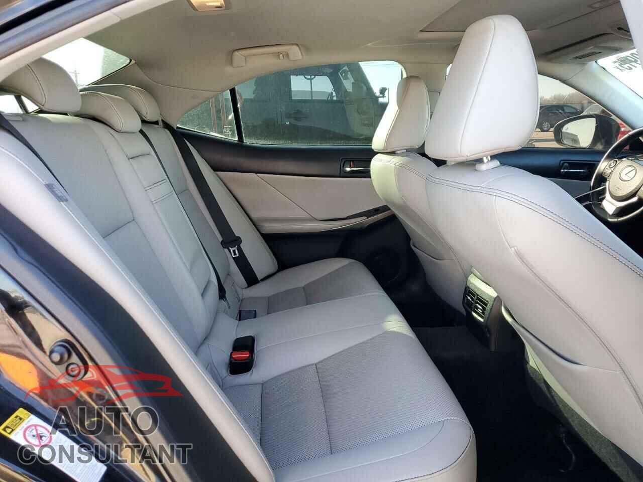 LEXUS IS 2014 - JTHCF1D28E5002388