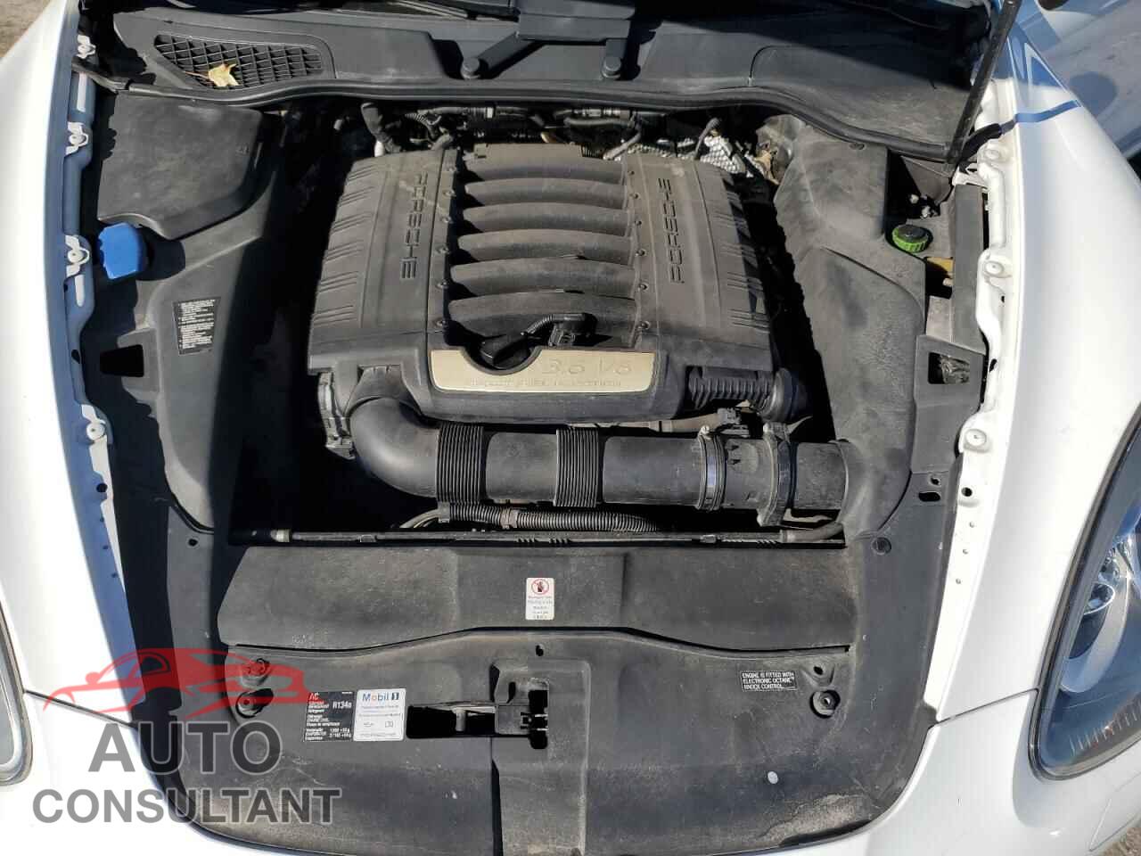 PORSCHE CAYENNE 2012 - WP1AA2A2XCLA06130