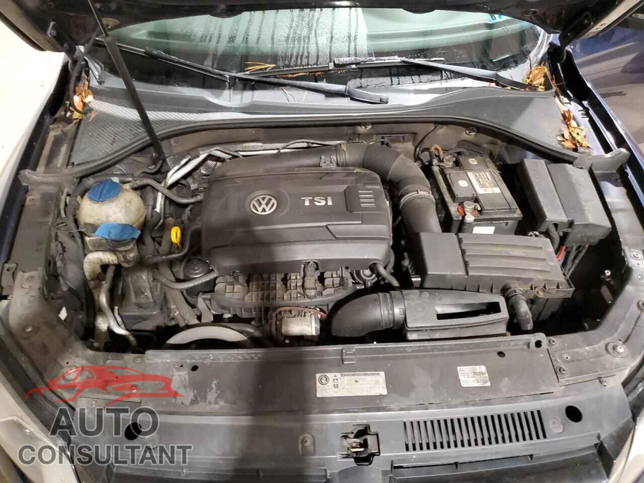 VOLKSWAGEN PASSAT 2014 - 1VWAT7A31EC065598