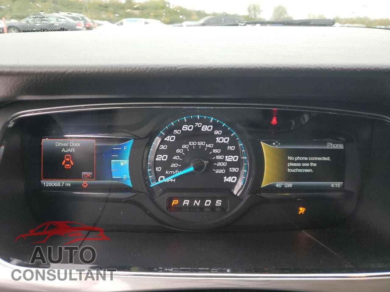 FORD TAURUS 2015 - 1FAHP2E85FG180106