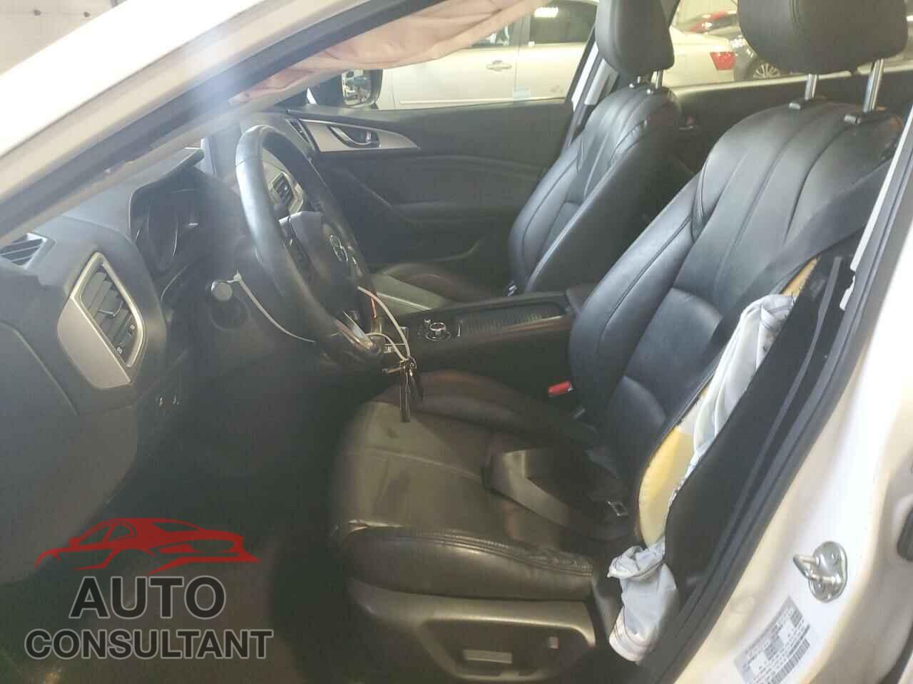 MAZDA 3 2017 - 3MZBN1V79HM115854