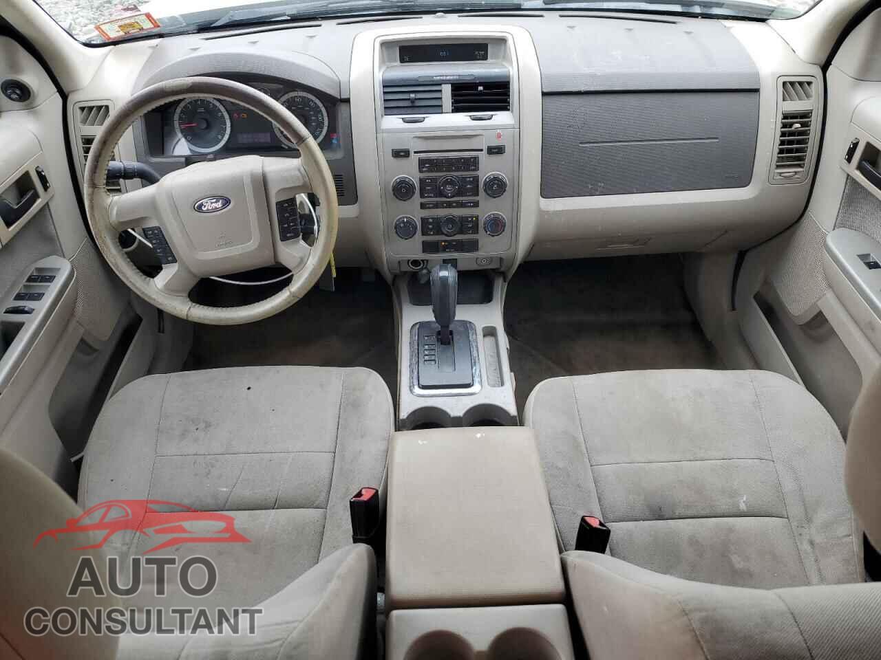 FORD ESCAPE 2010 - 1FMCU0D7XAKC81590