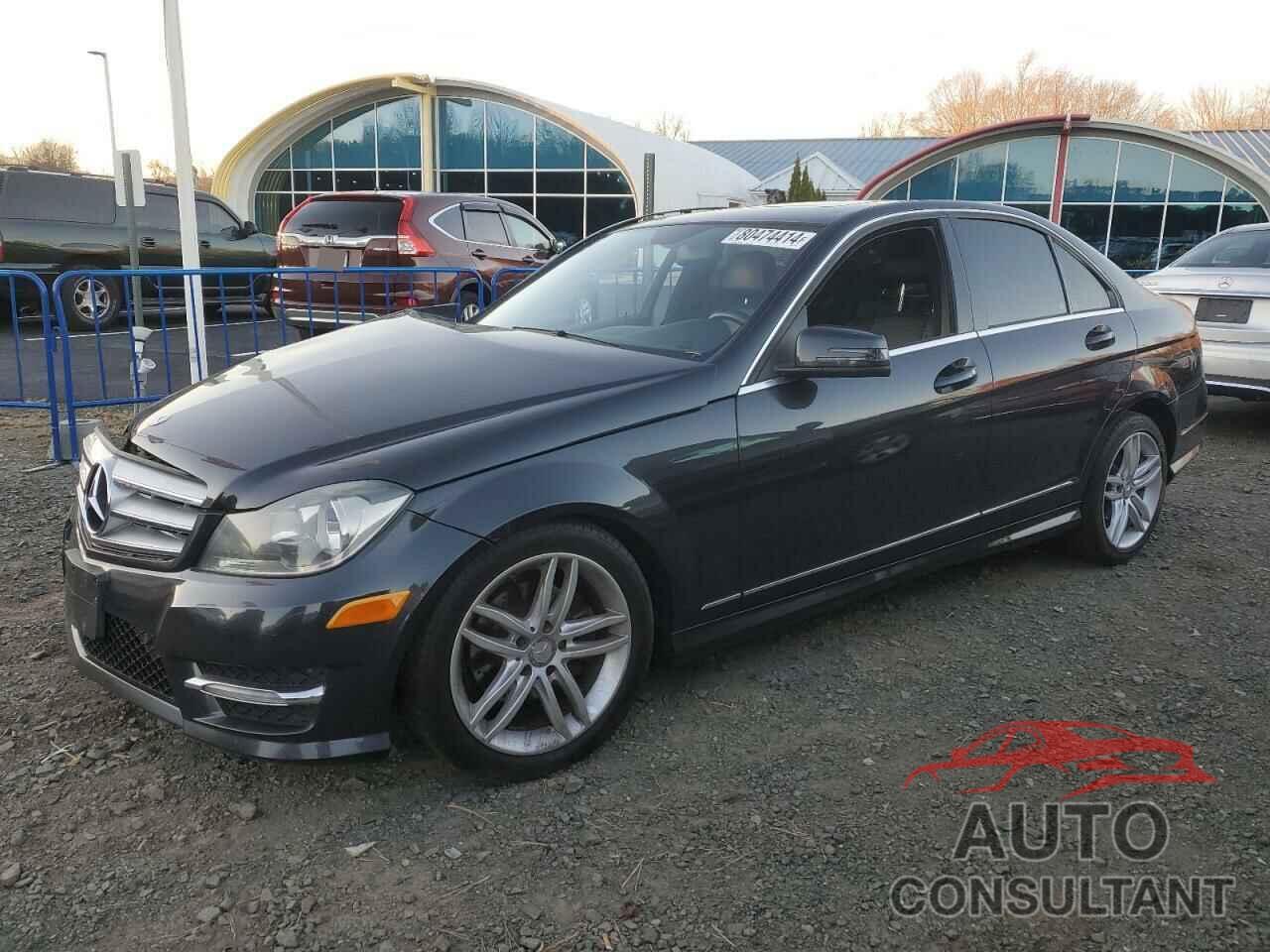 MERCEDES-BENZ C-CLASS 2012 - WDDGF8BB4CR234478