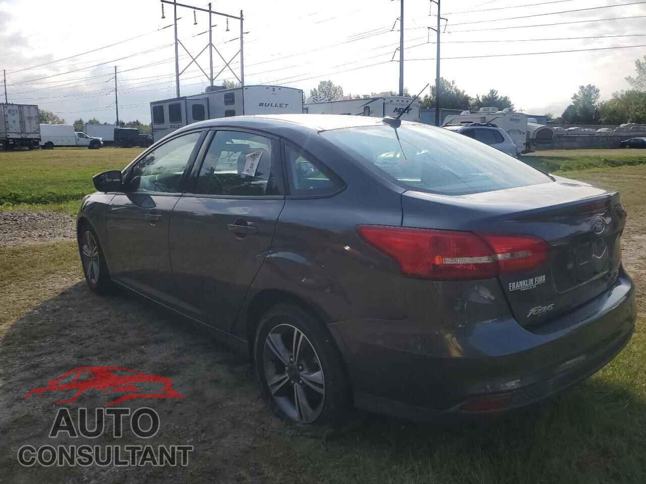 FORD FOCUS 2017 - 1FADP3FE3HL227071