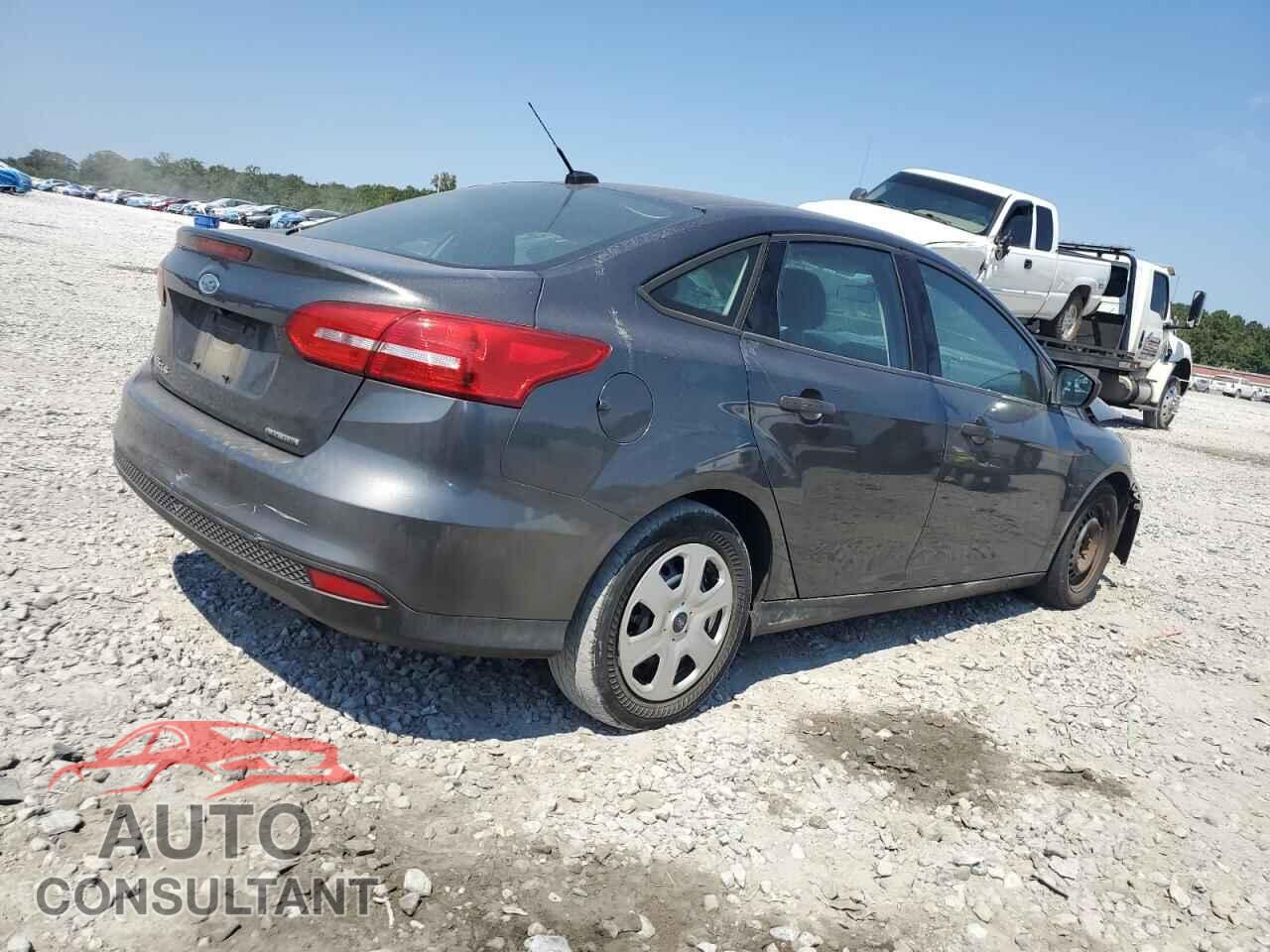 FORD FOCUS 2016 - 1FADP3E29GL352596