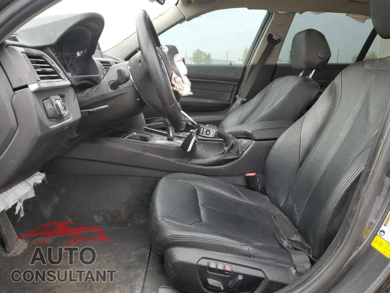 BMW 3 SERIES 2012 - WBA3A5C5XCF258264