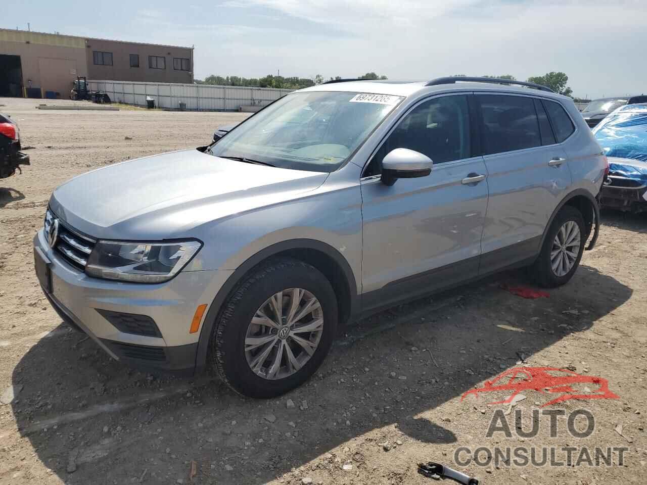 VOLKSWAGEN TIGUAN 2019 - 3VV2B7AX9KM196612