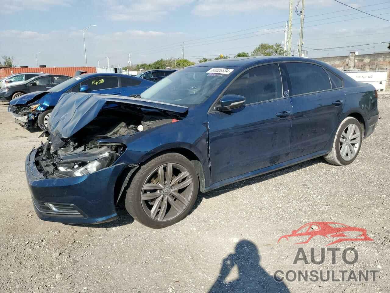 VOLKSWAGEN PASSAT 2019 - 1VWLA7A37KC009322