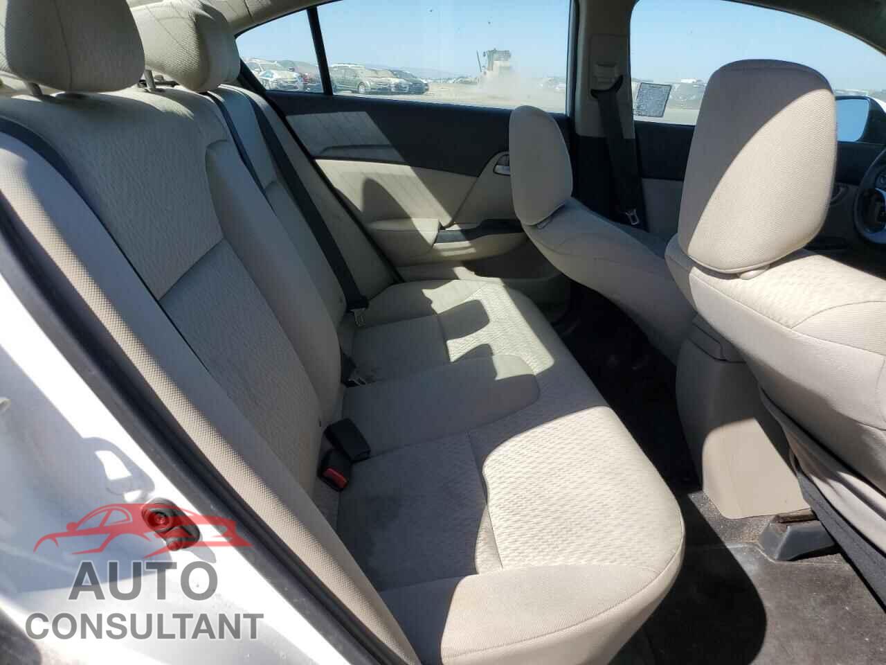 HONDA CIVIC 2015 - 19XFB2F52FE210960