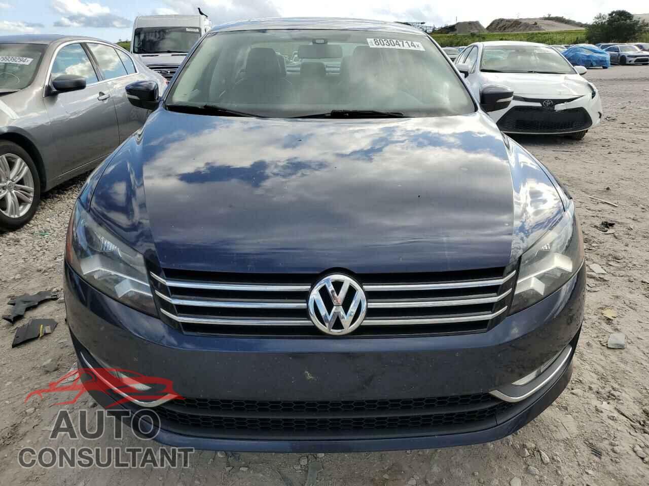 VOLKSWAGEN PASSAT 2015 - 1VWBS7A3XFC044886