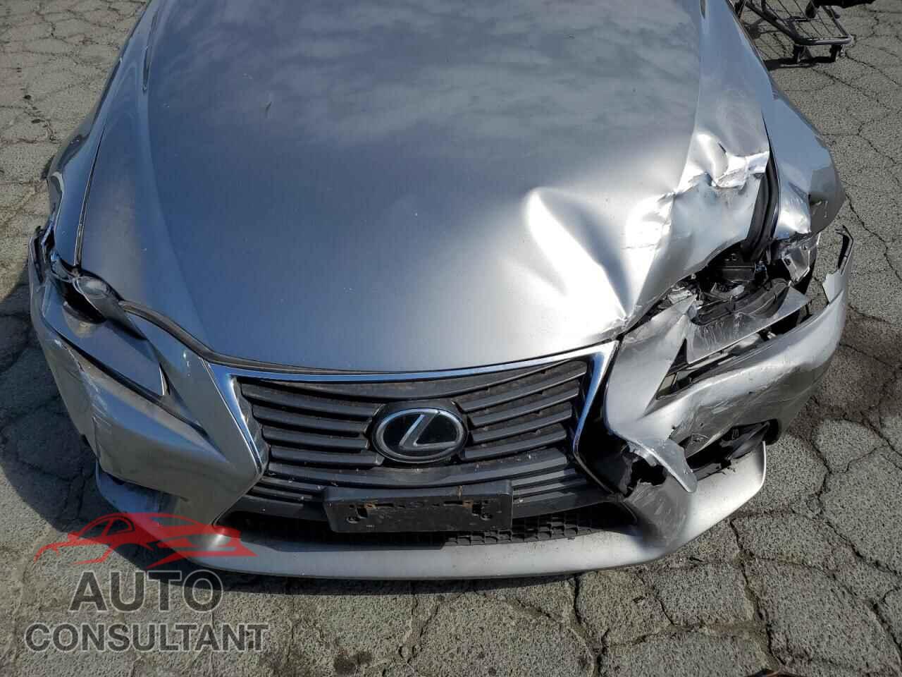 LEXUS IS 2015 - JTHCF1D21F5025335