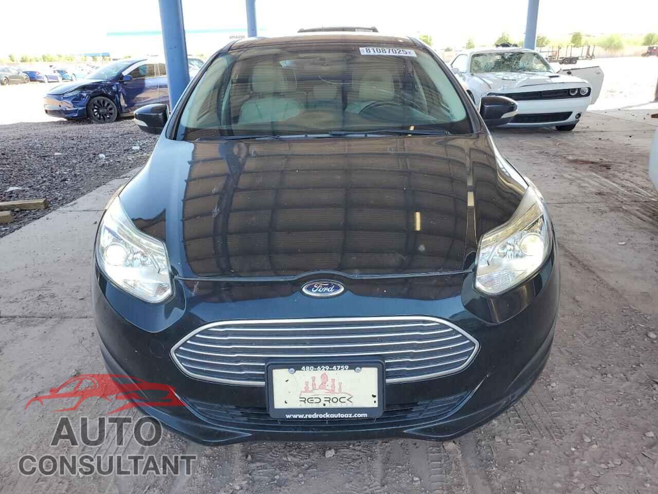 FORD FOCUS 2015 - 1FADP3R42FL220998
