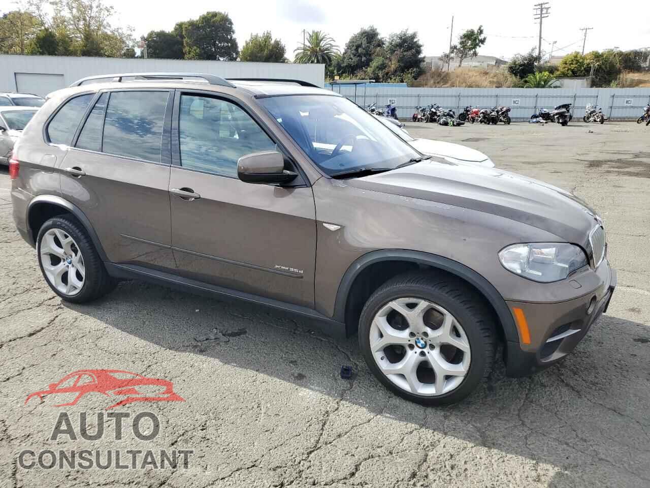 BMW X5 2013 - 5UXZW0C55D0B90639