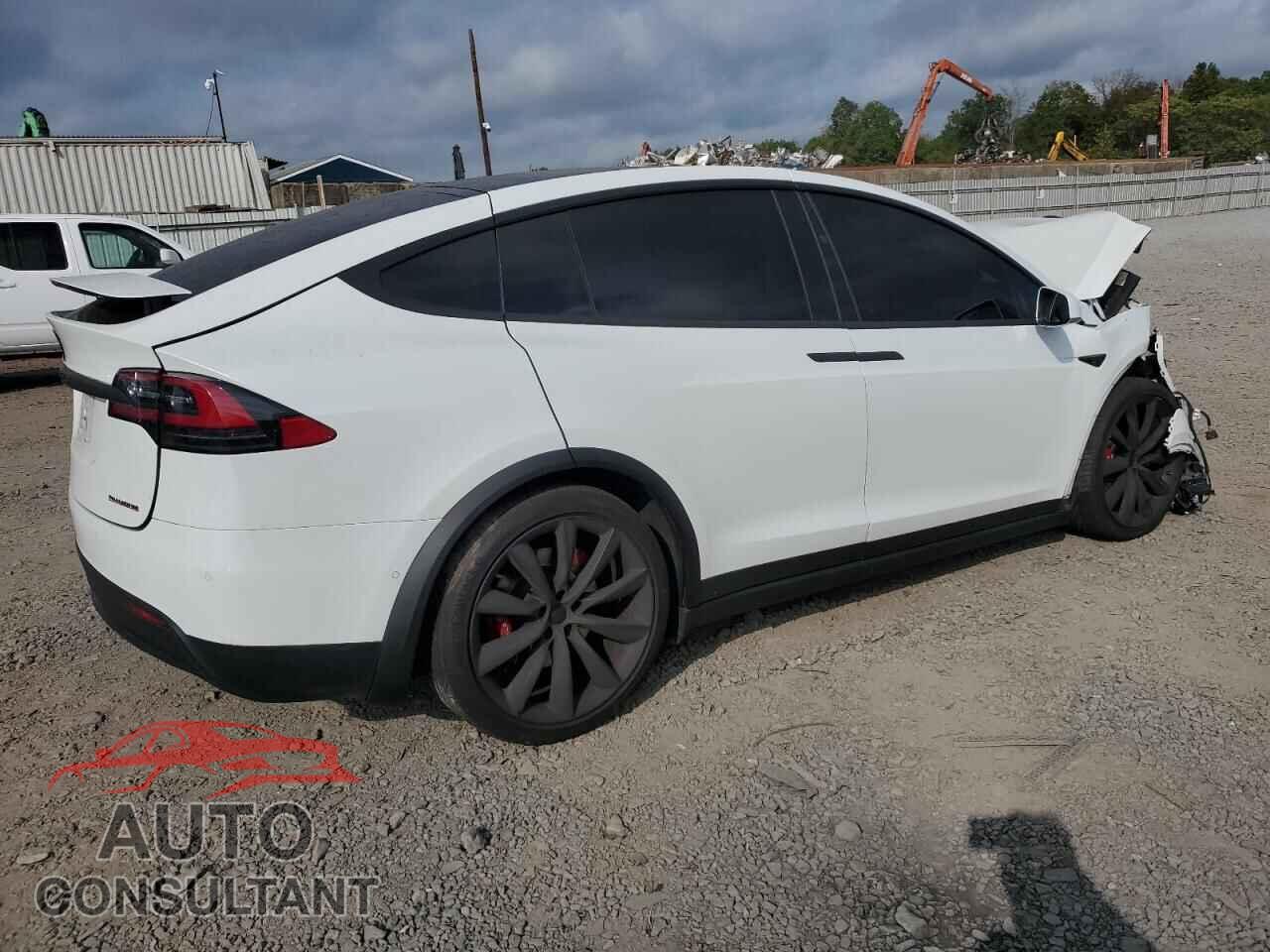 TESLA MODEL X 2017 - 5YJXCBE24HF042325