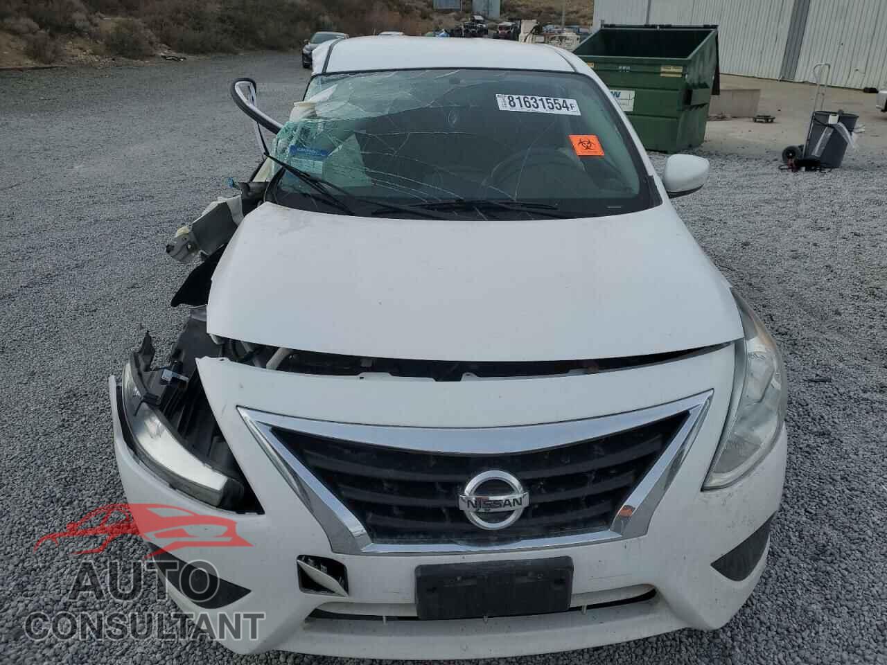 NISSAN VERSA 2017 - 3N1CN7AP3HL840021
