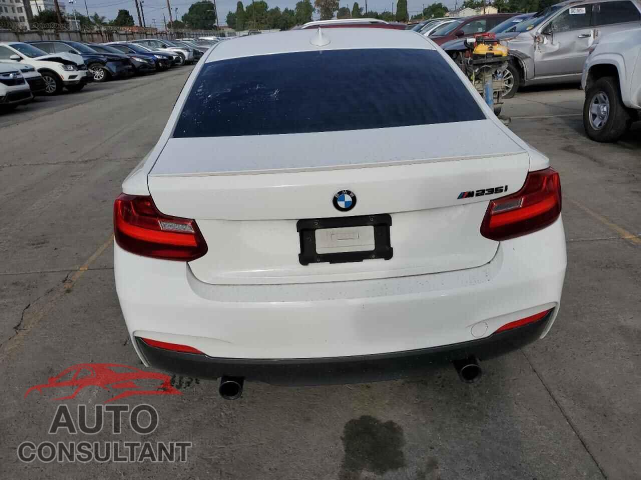 BMW M2 2015 - WBA1J7C54FV289331
