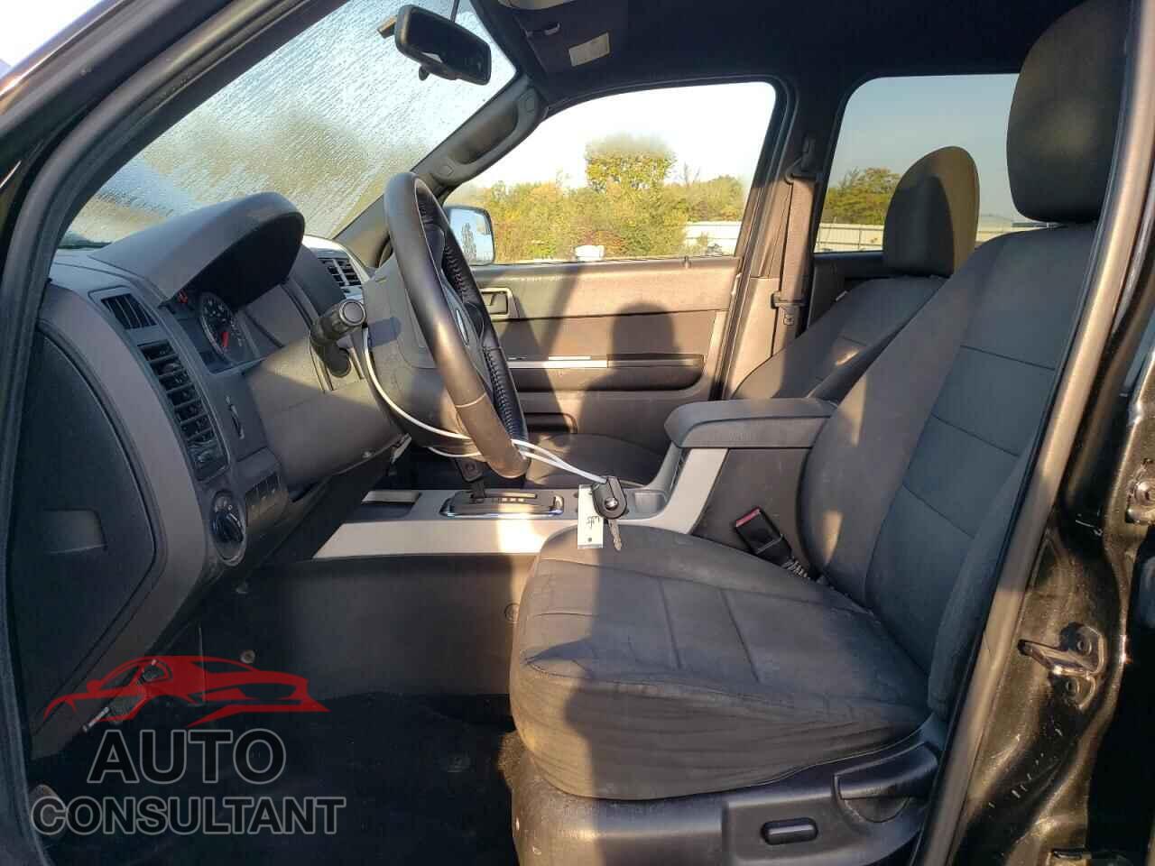 FORD ESCAPE 2011 - 1FMCU0DG5BKC09617