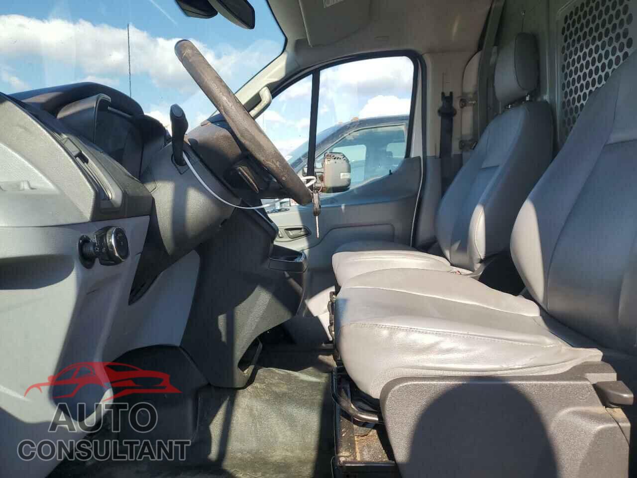 FORD TRANSIT 2016 - 1FTYE1ZM1GKA04119