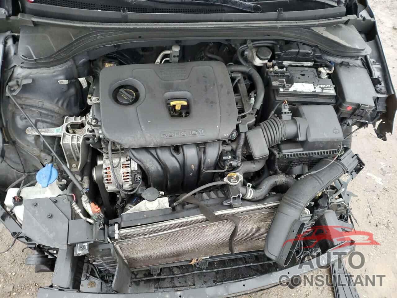 HYUNDAI ELANTRA 2020 - 5NPD84LF1LH543995