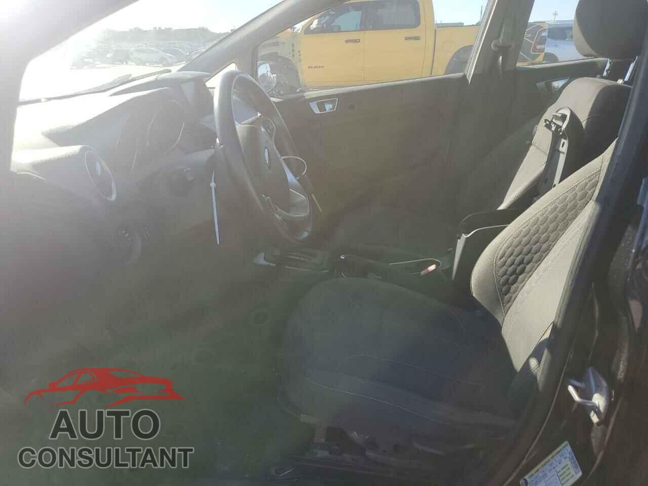 FORD FIESTA 2014 - 3FADP4EJ7EM133063