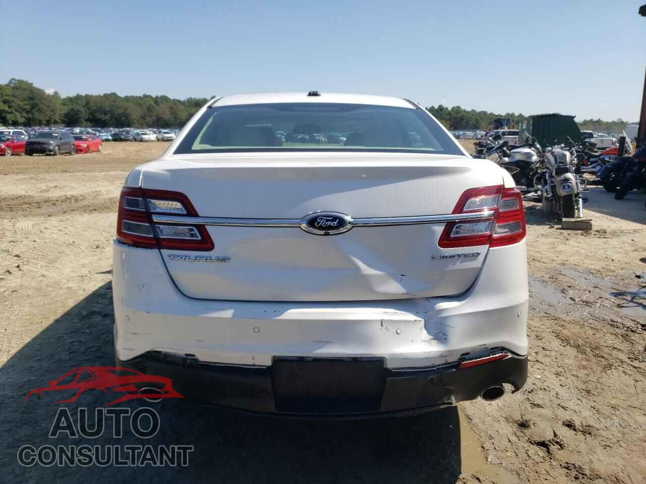 FORD TAURUS 2015 - 1FAHP2F85FG208761