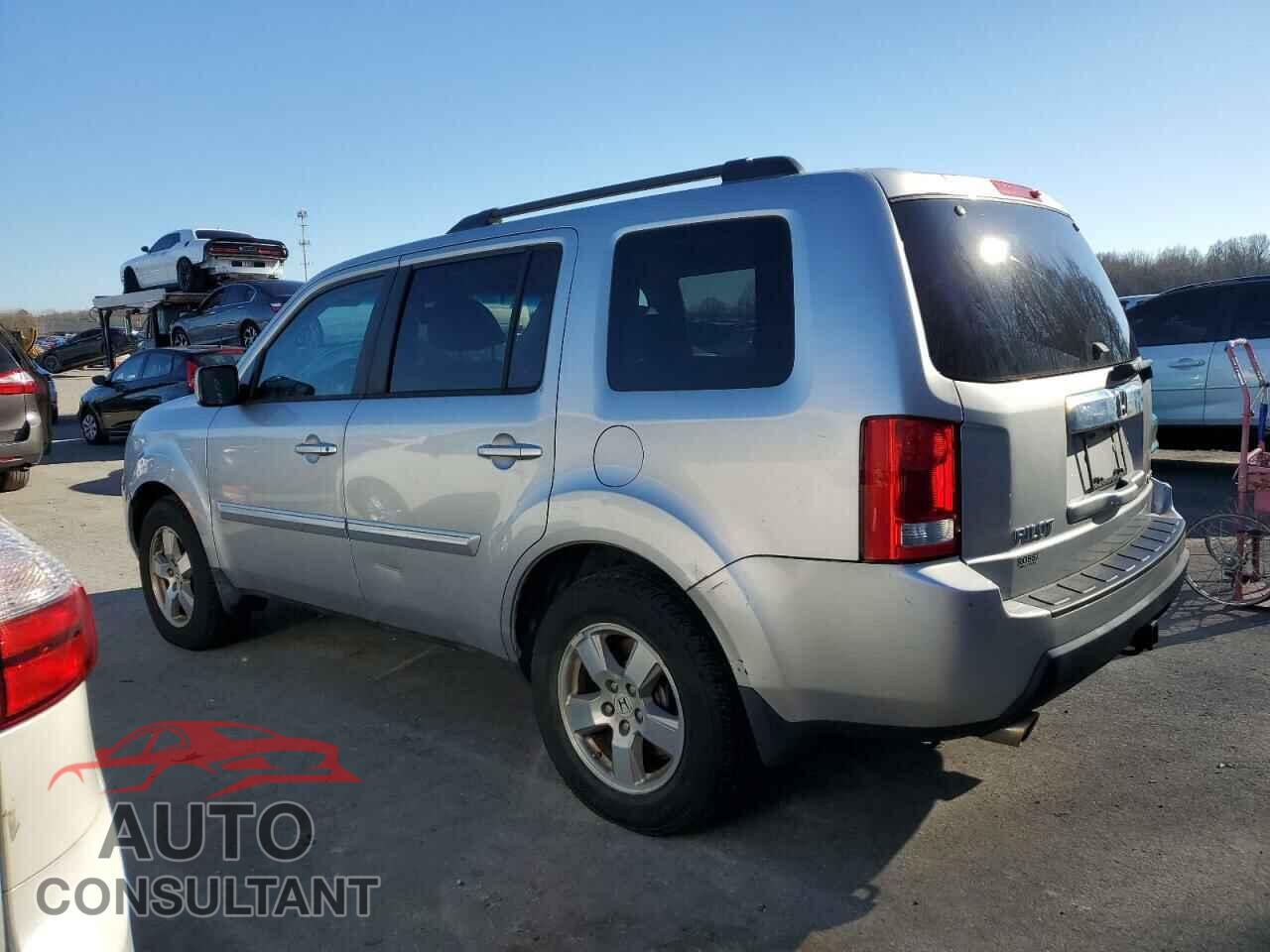 HONDA PILOT 2011 - 5FNYF4H51BB041508