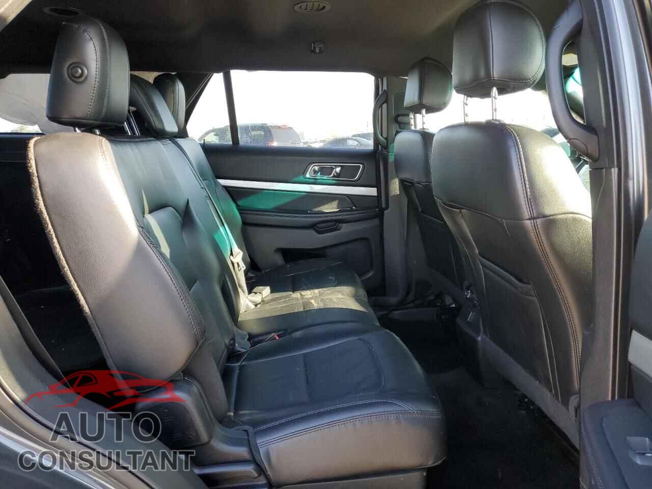 FORD EXPLORER 2017 - 1FM5K8D80HGA94099