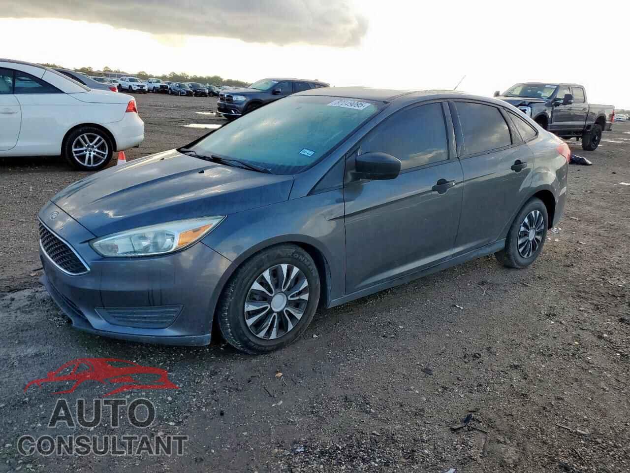 FORD FOCUS 2017 - 1FADP3E26HL307701