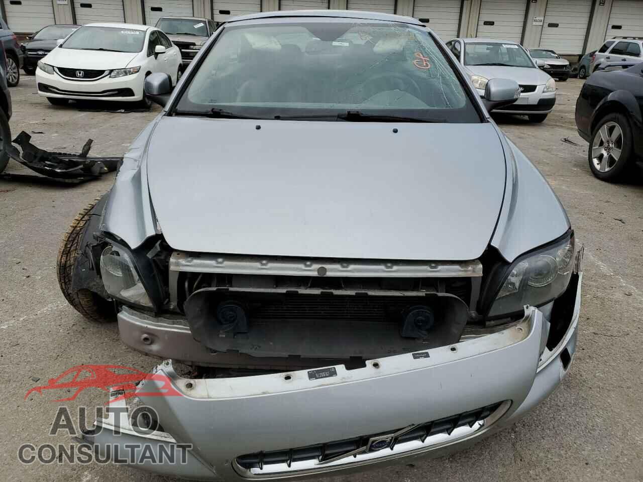 VOLVO C70 2010 - YV1672MC9AJ094357